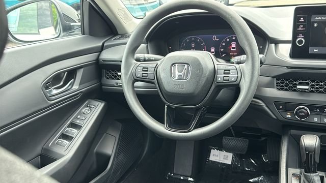 New 2026 Platinum White Pearl Honda SE image 24