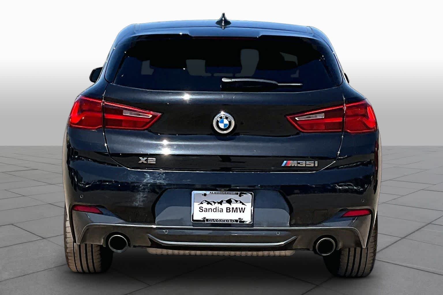 Used 2020 Black Sapphire Metallic BMW M35i image 4