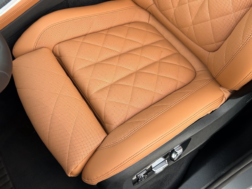 2026 BMW X5 50e - Photo 15