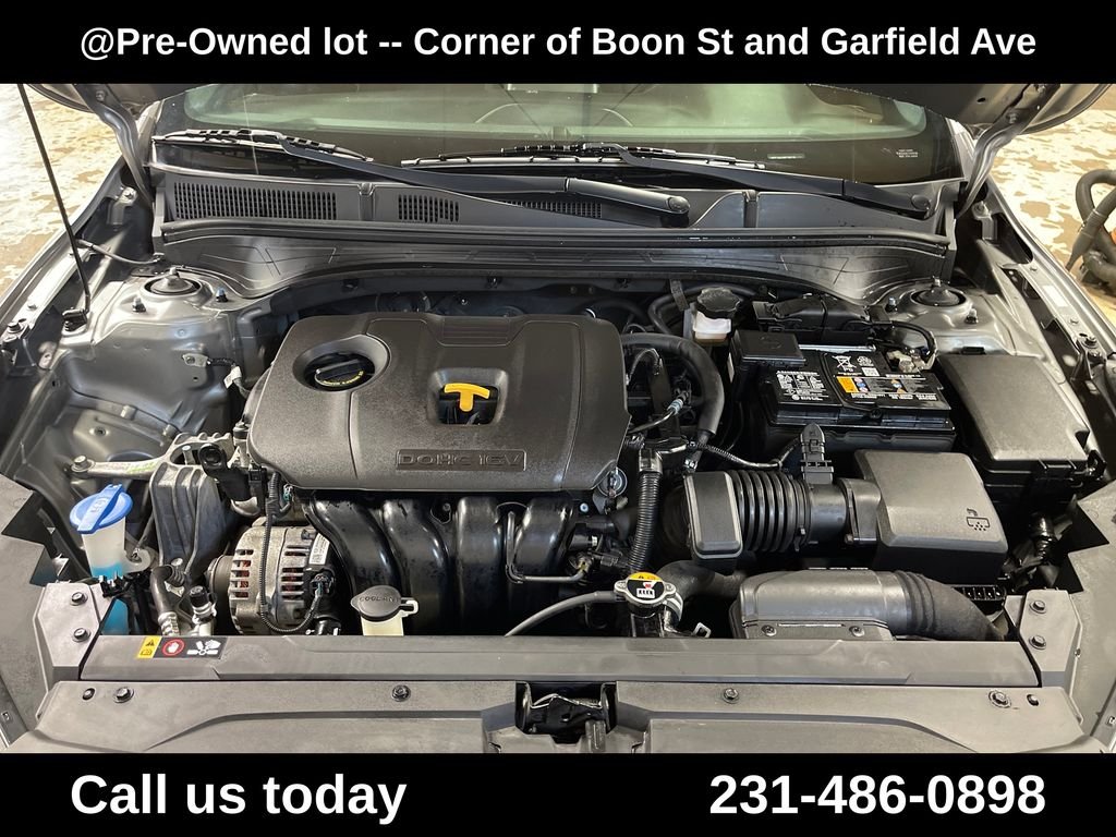 Used 2022 Gray Kia GT-Line image 10