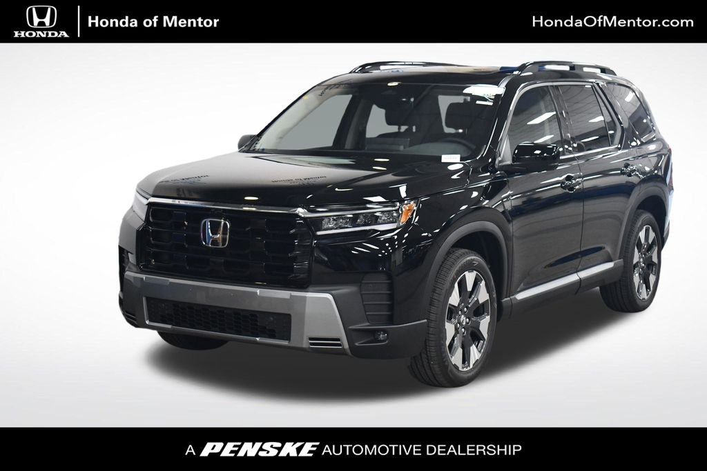 2026 Honda Pilot Touring AWD's photo
