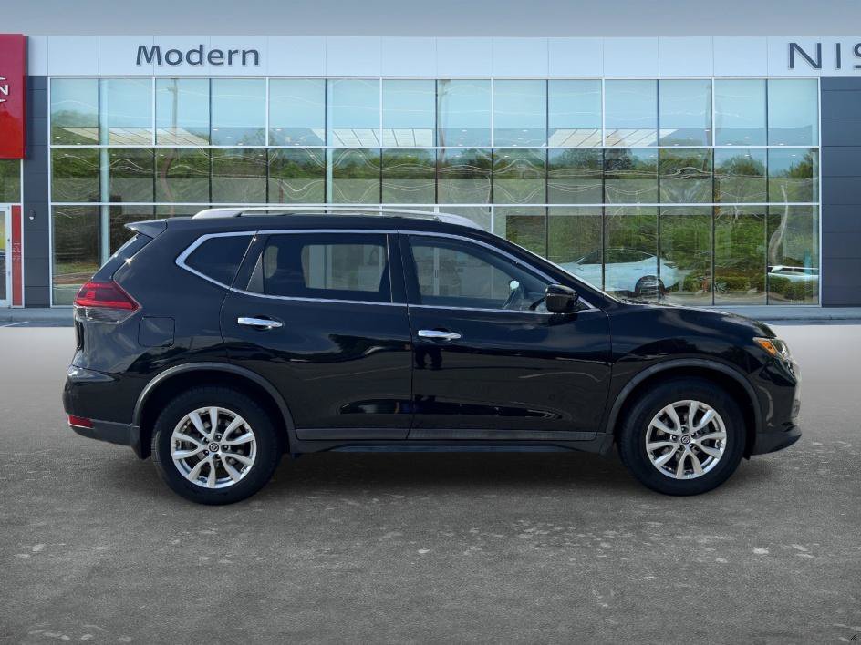 Used 2019 Magnetic Black Pearl Nissan S image 4