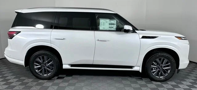 New 2026 Radiant White INFINITI PURE image 8