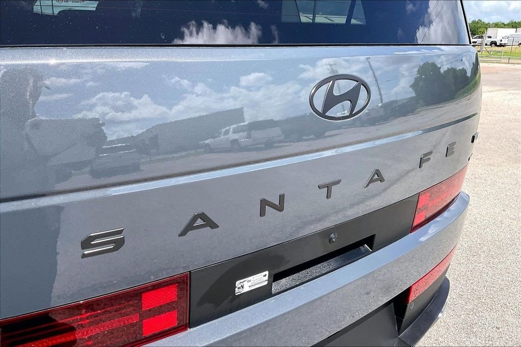 Used 2025 Hampton Gray Hyundai XRT image 27