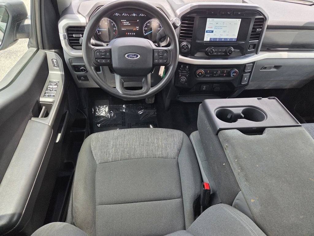 Used 2023 White Ford XL image 9