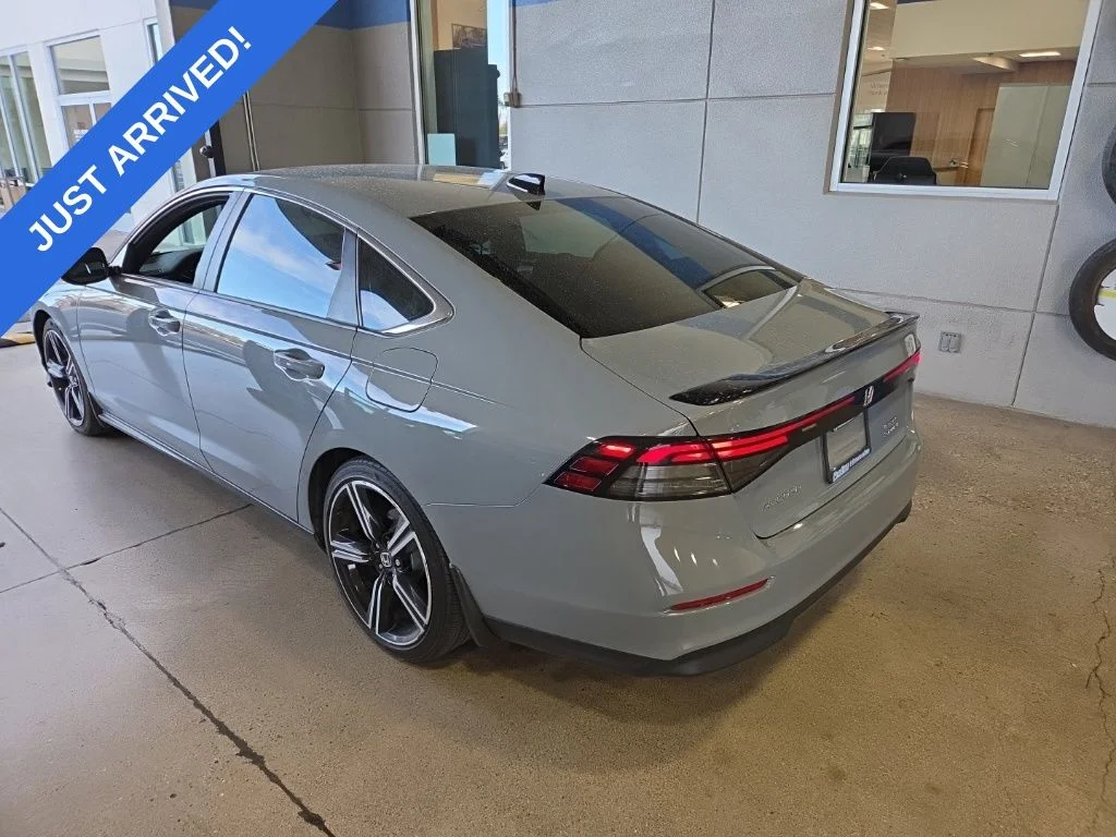Certified Used 2023 Urban Gray Pearl Honda Sport image 4