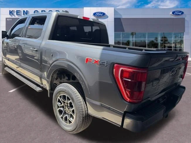 Used 2023 Gray Ford XLT image 3