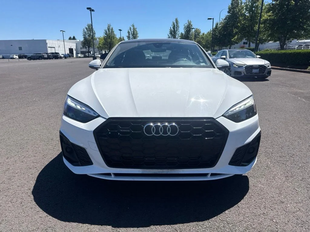 Used 2025 Arkona White Audi 45 S line Premium image 2