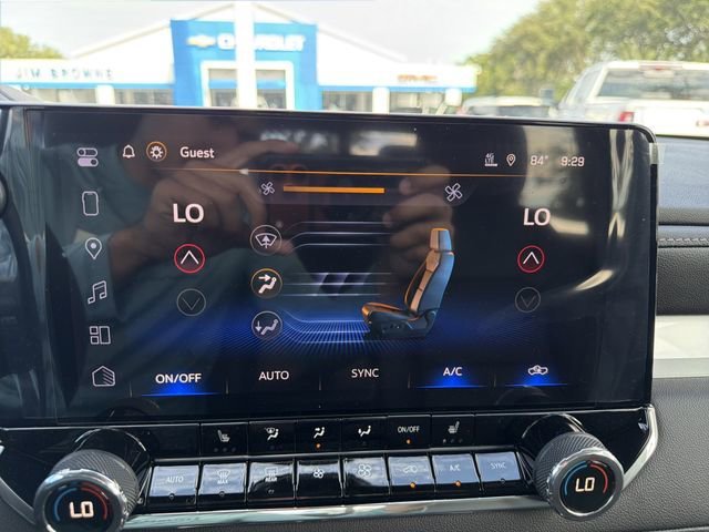2026 Chevrolet Colorado LT - Photo 24