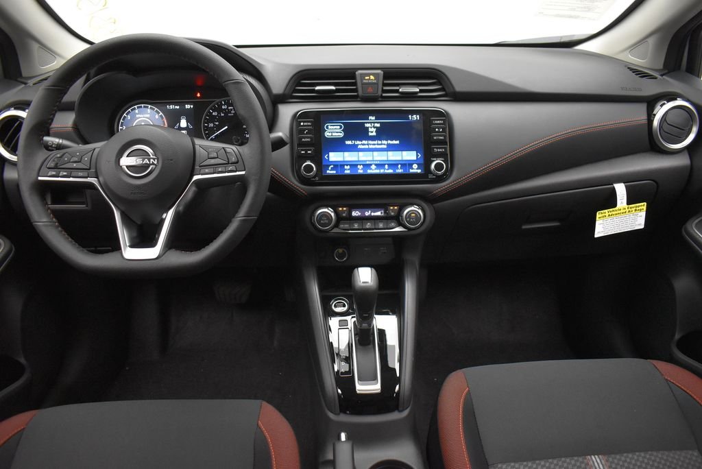 2025 Nissan Versa Sedan SR - Photo 26