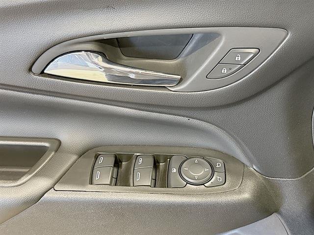2023 Chevrolet Equinox LT - Photo 21