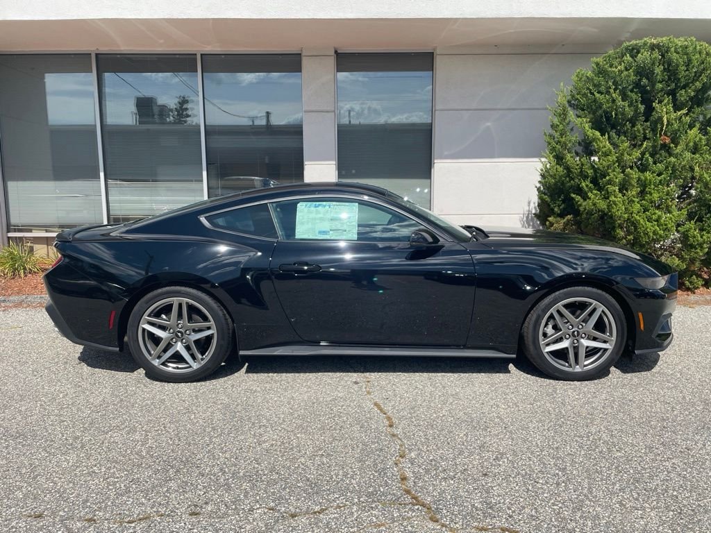 New 2026 Shadow Black Ford EcoBoost® Premium Fastback image 7