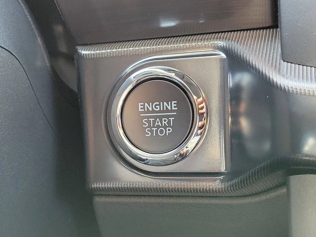 New 2026 Carbonized Gray Metallic Ford Lariat® image 25