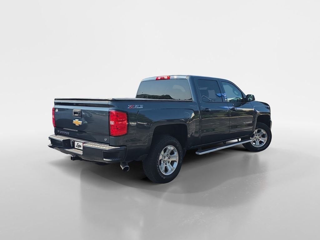 Used 2017 Graphite Metallic Chevrolet LT image 4
