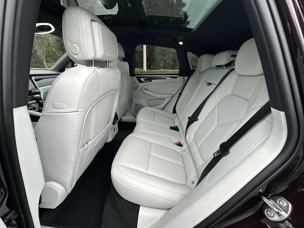 Used 2026  Porsche S image 19