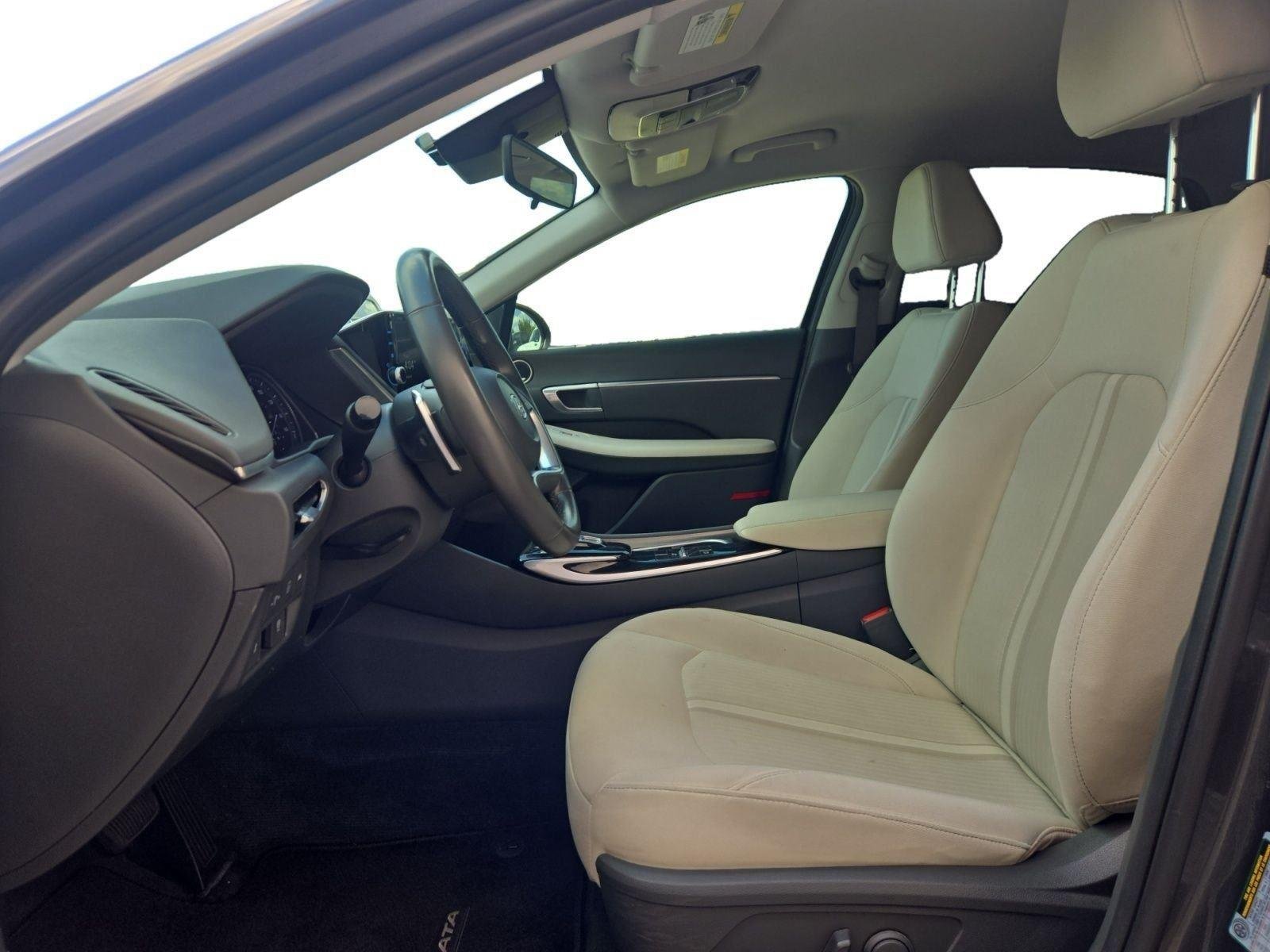 Used 2023 Portofino Gray Hyundai SEL image 13