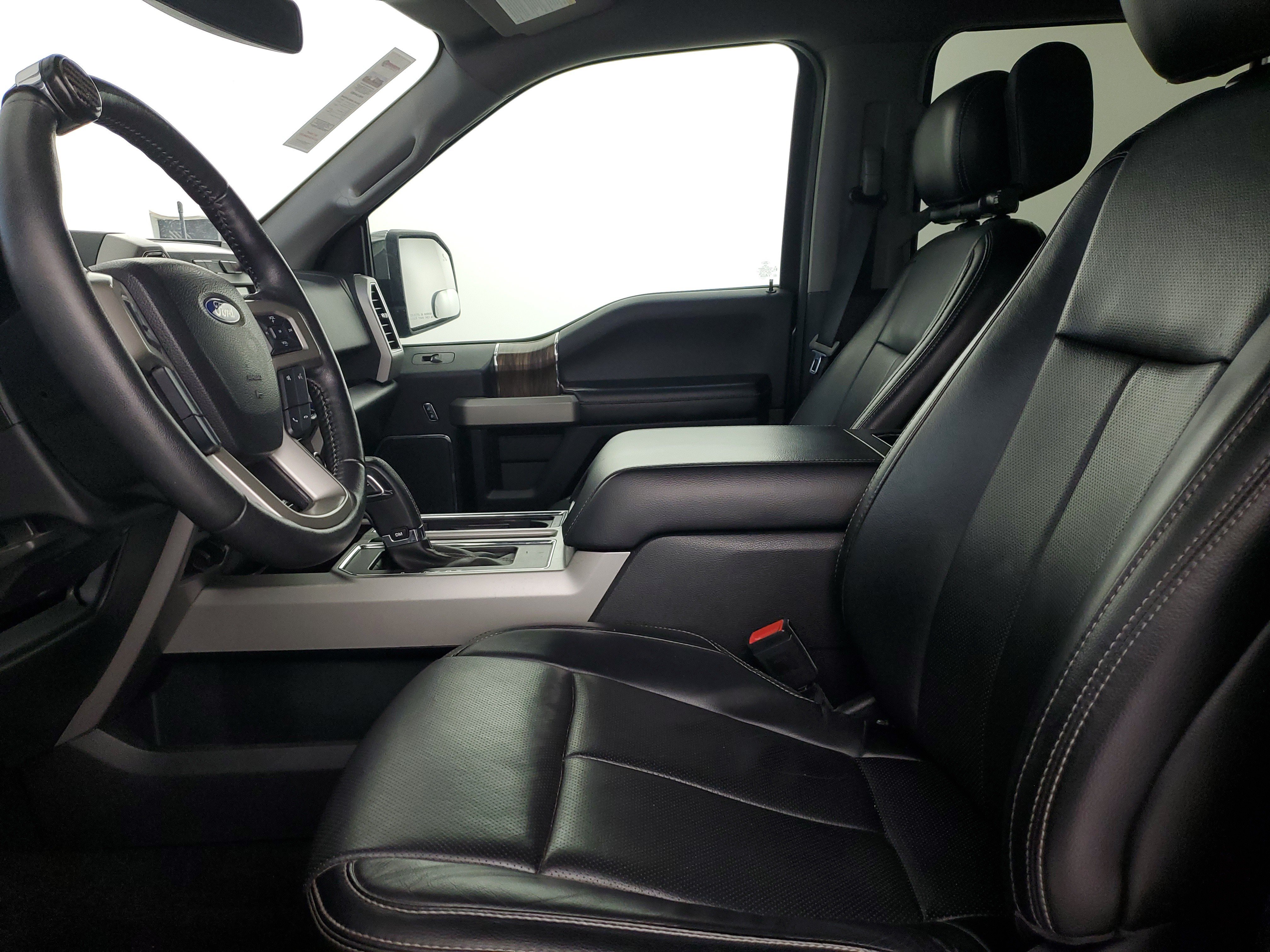 Used 2018 Gray Ford LARIAT image 16