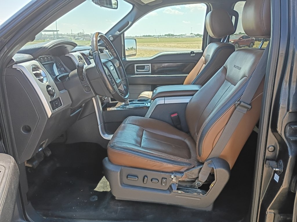Used 2013 Tuxedo Black Metallic Ford Platinum image 24