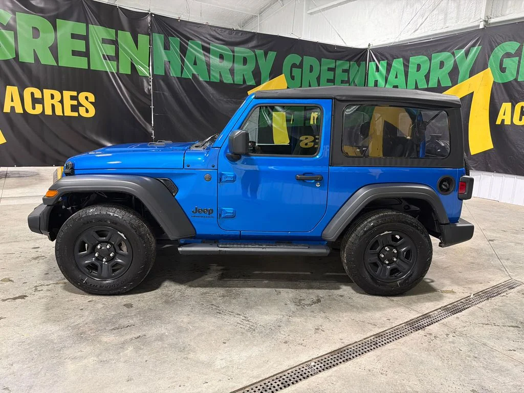 Certified Used 2025 Hydro Blue Pearlcoat Jeep Sport image 4