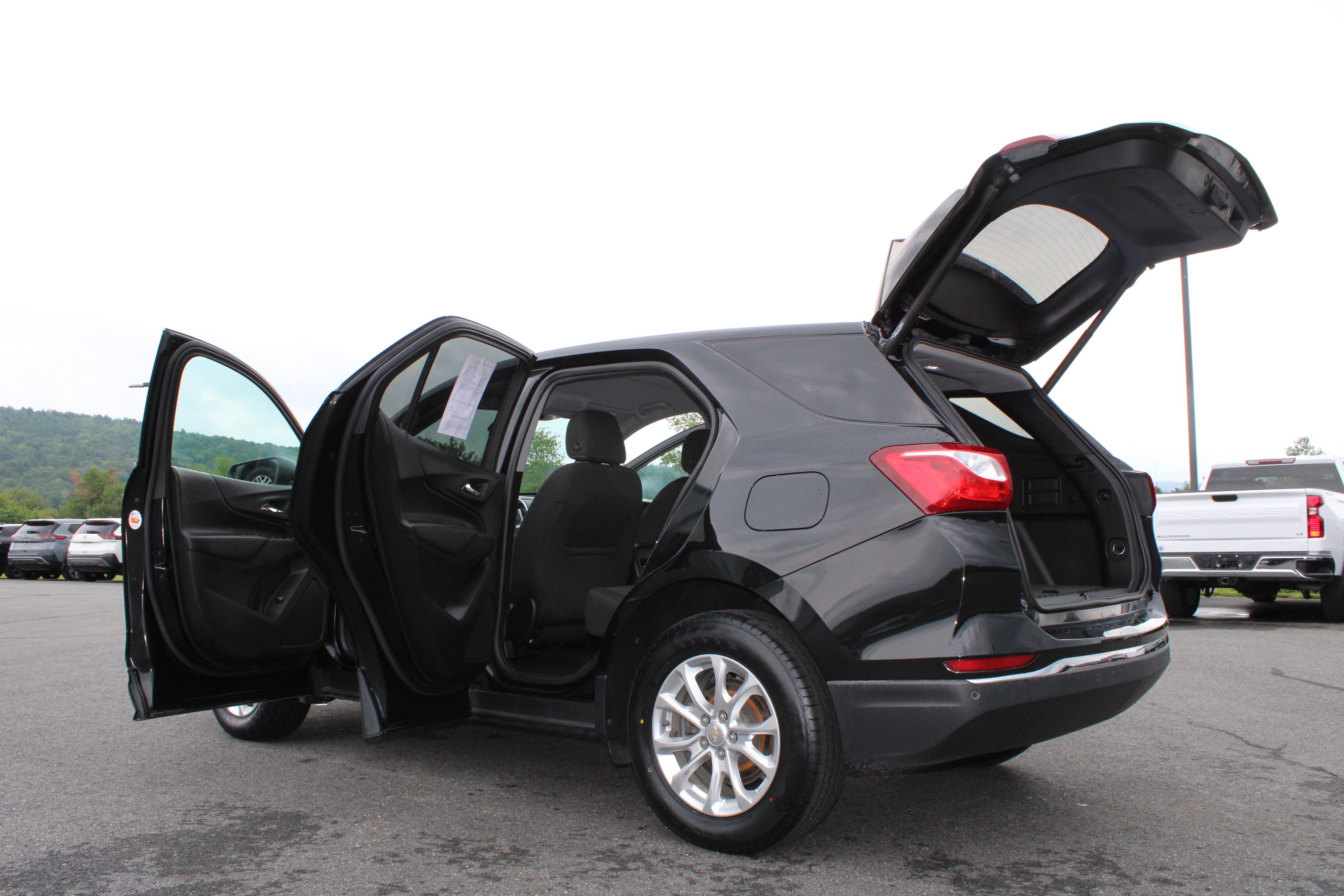 Used 2020 Mosaic Black Metallic Chevrolet LT image 16