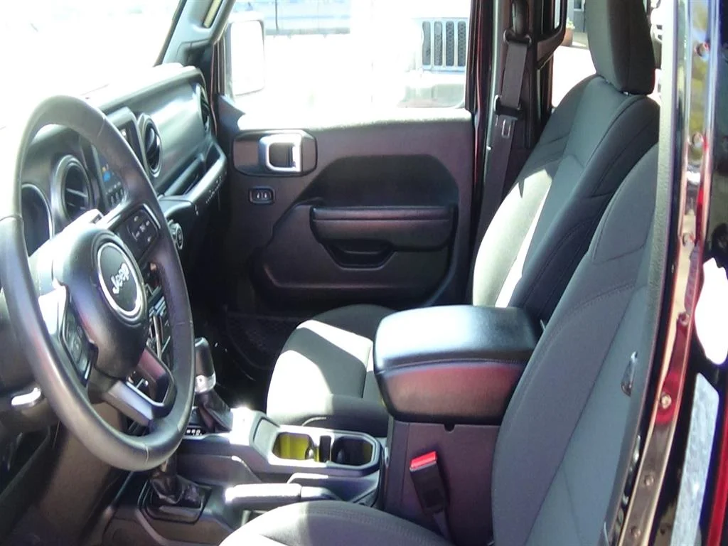 Used 2023 Black Clear Coat (px8) Jeep Sahara 4xe image 20