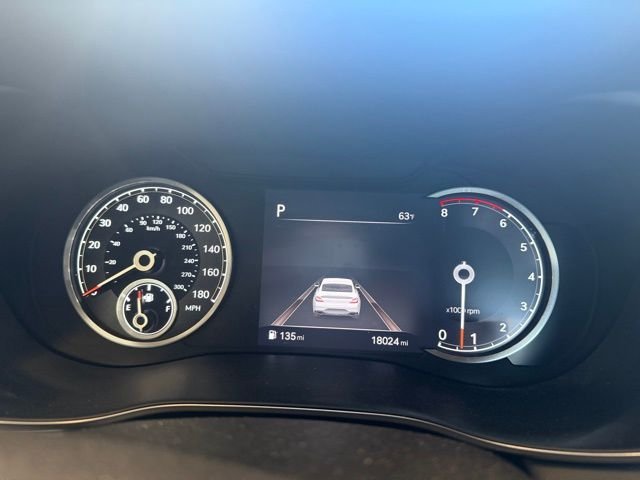Used 2022 Red Genesis 3.3T image 17