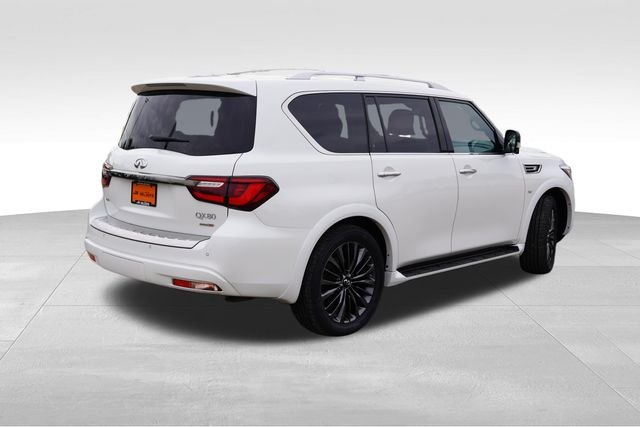 Certified Used 2020 White INFINITI LUXE image 5