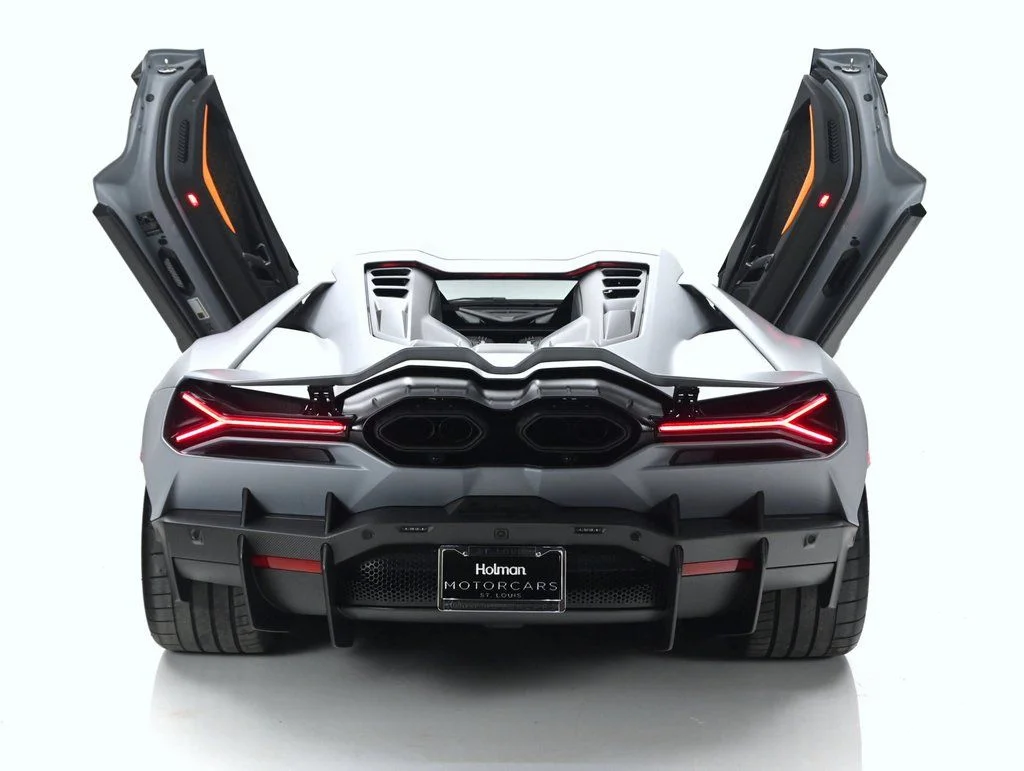 2026 Lamborghini Revuelto Base - Photo 6