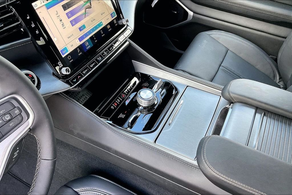 New 2026 Jeep Grand Wagoneer Limited 4D Sport Utility