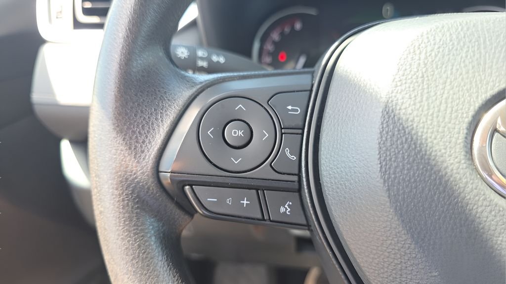 Used 2024 White Toyota XLE image 20