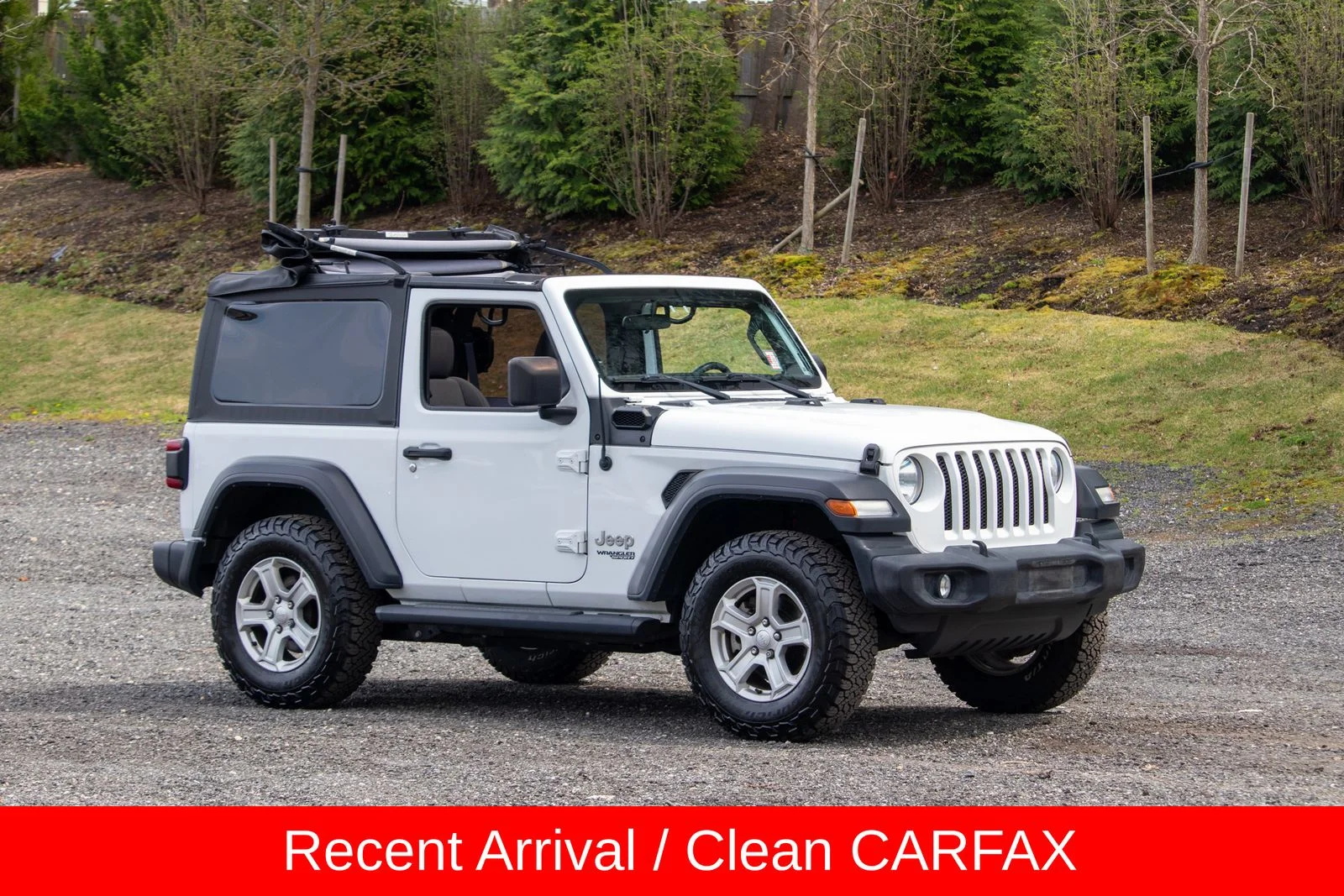 Used 2019 White Jeep Sport S image 11