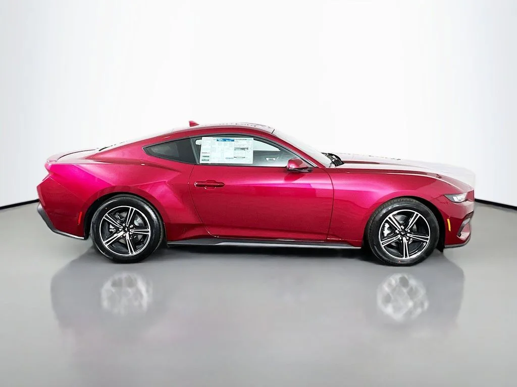 New 2025 Molten Magenta Metallic Tri-coat Ford EcoBoost Premium image 17