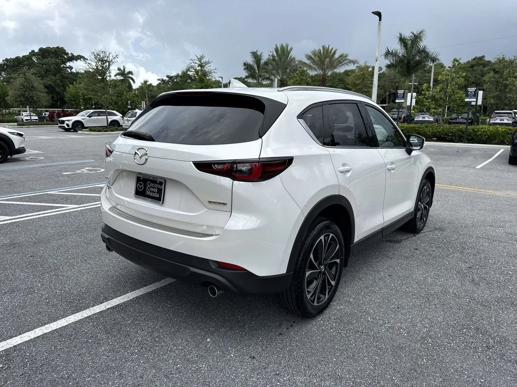 Used 2023 Rhodium White Metallic Mazda 2.5 S Premium Package image 3