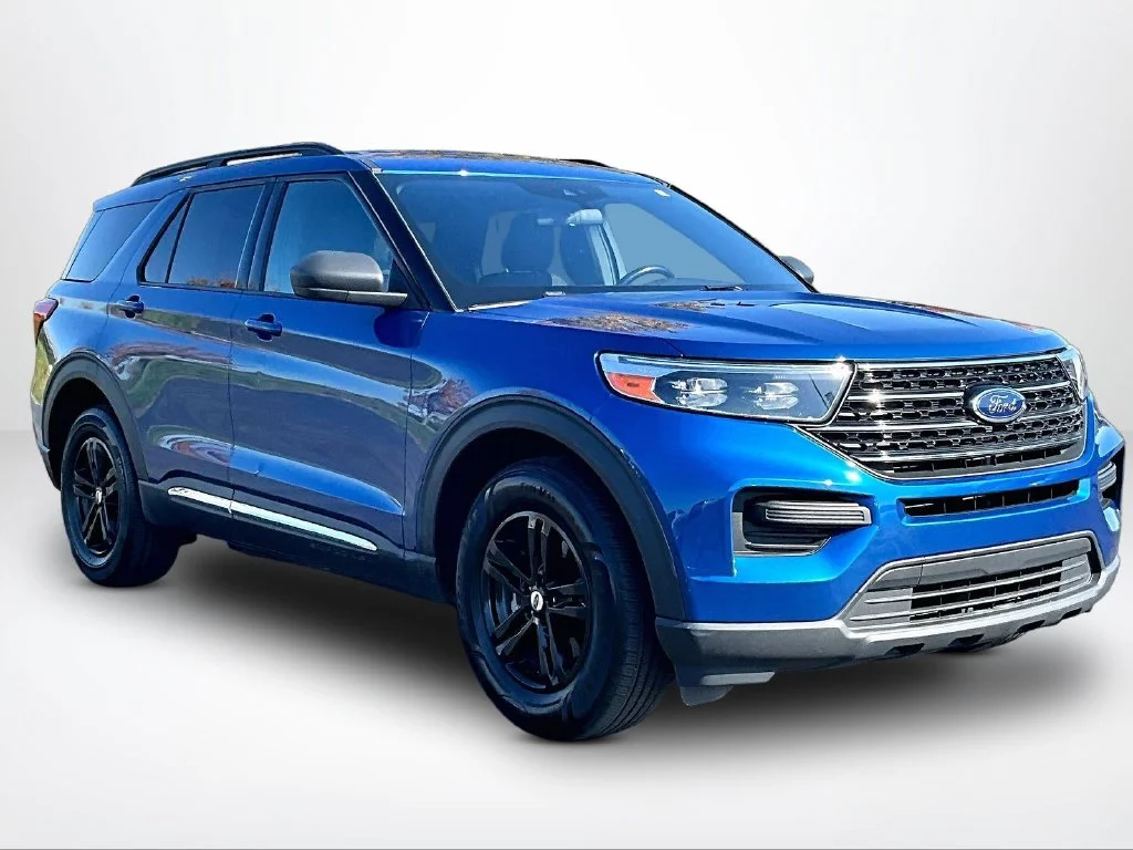 Used 2020 Blue Ford XLT image 11