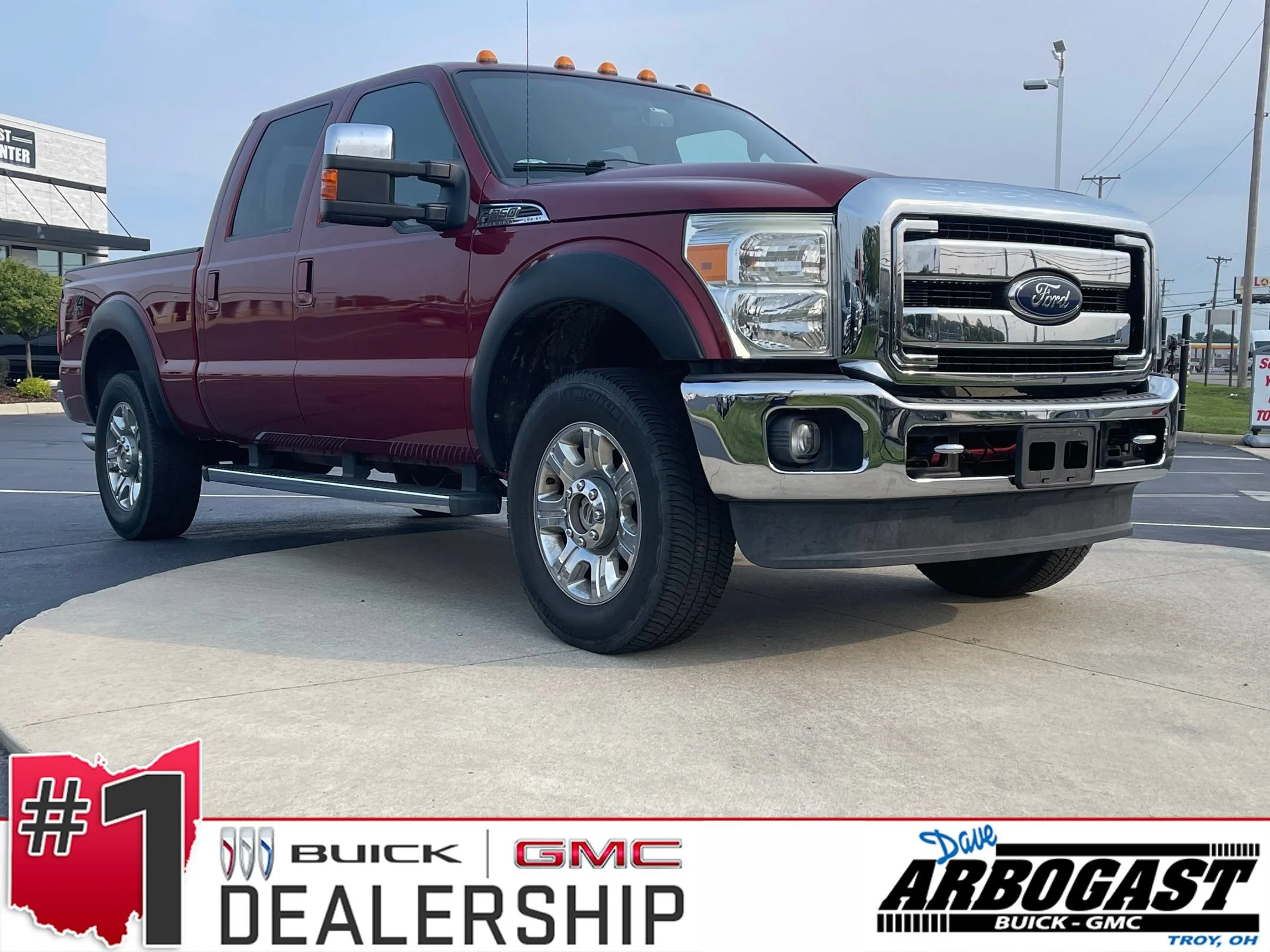 Used 2015  Ford Lariat image 1