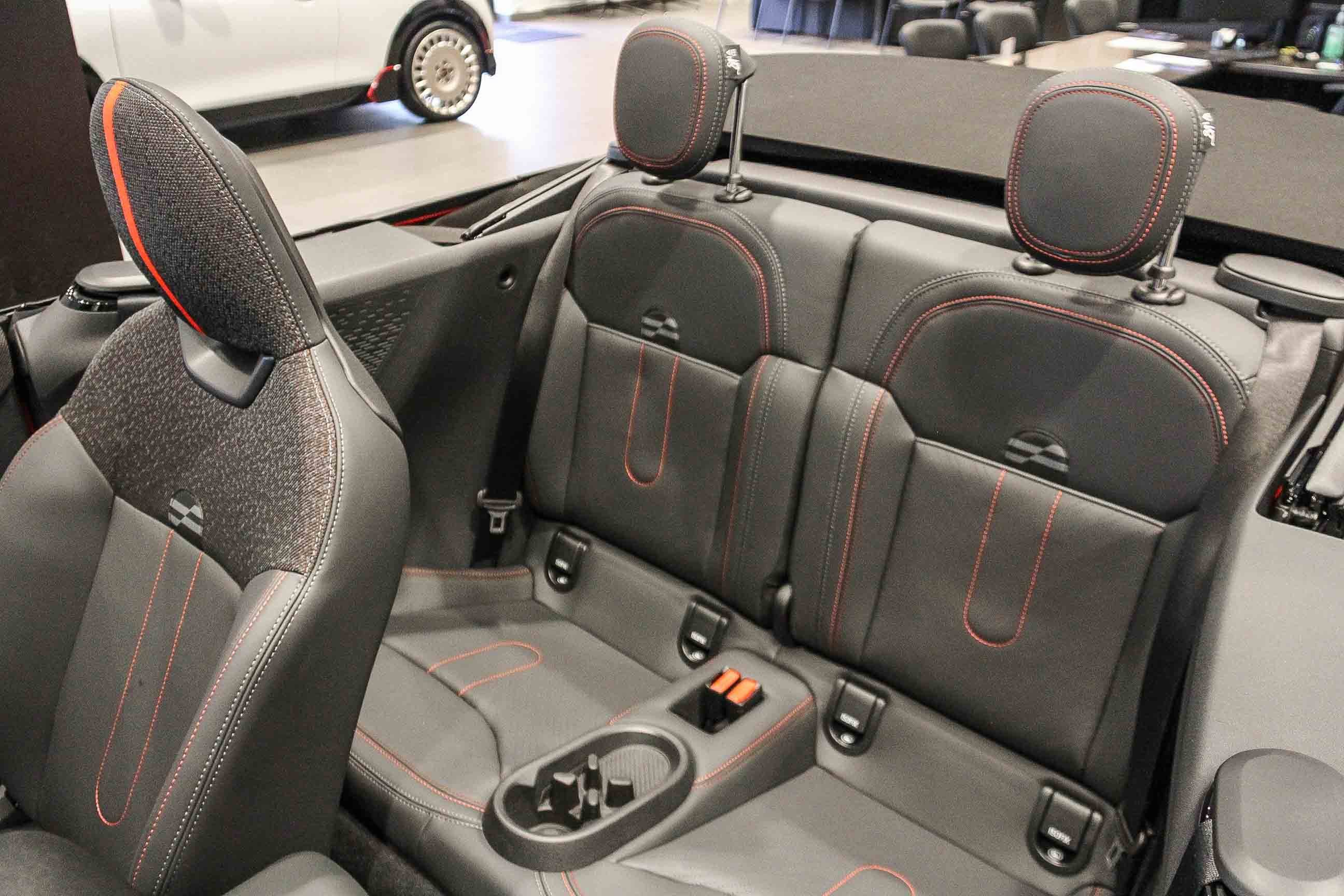 2026 MINI Convertible S - Photo 16