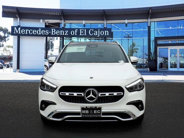 New 2026 White Mercedes-Benz GLA 250 image 2