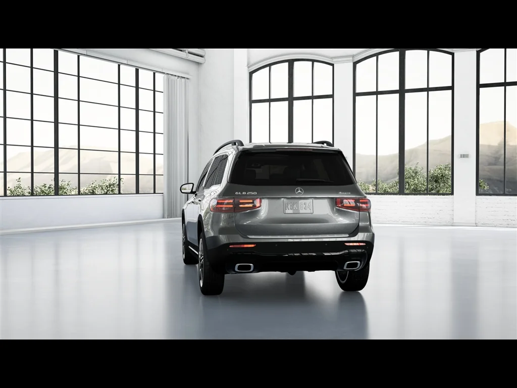 New 2026 Mountain Grey Metallic Mercedes-Benz GLB 250 4MATIC® image 21