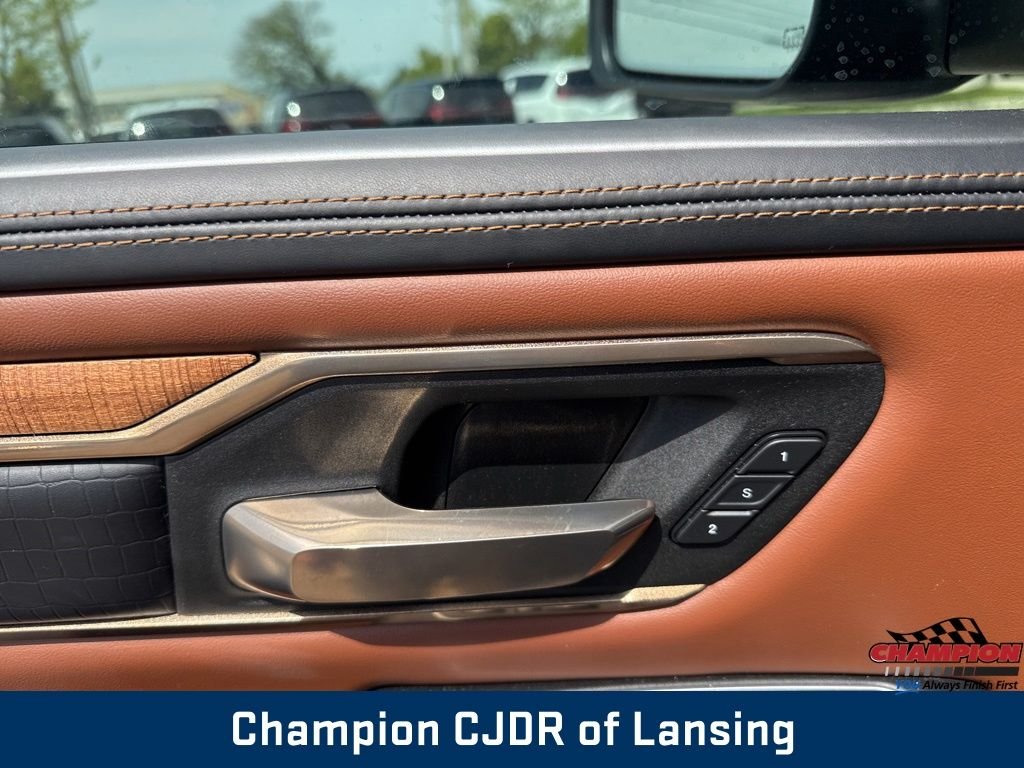 Used 2021 Diamond Black Ram Limited Longhorn image 17