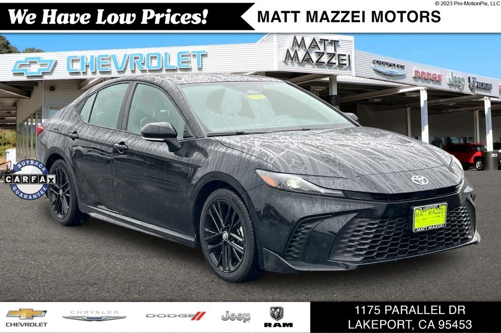 2025 Toyota Camry SE