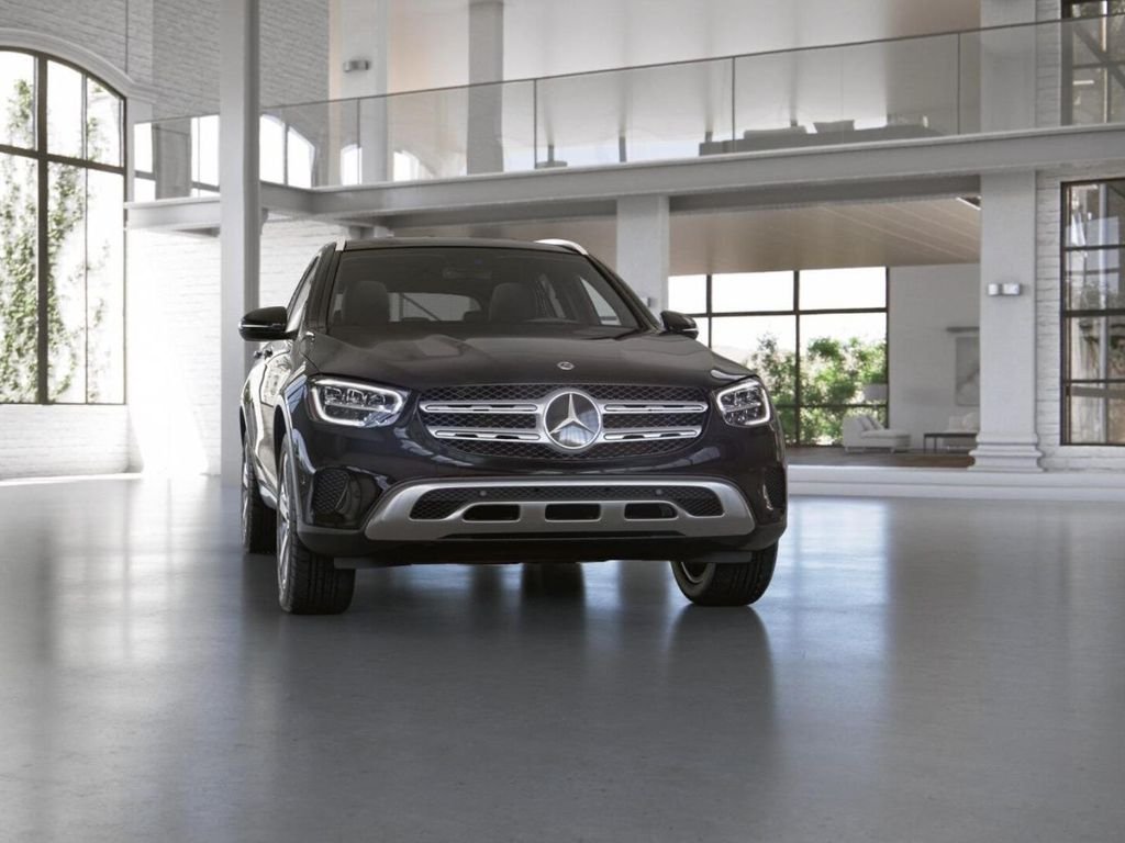 Certified Used 2022 Black Mercedes-Benz GLC 300 4MATIC® image 9