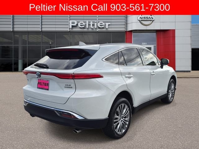 Used 2021 White Toyota XLE image 6