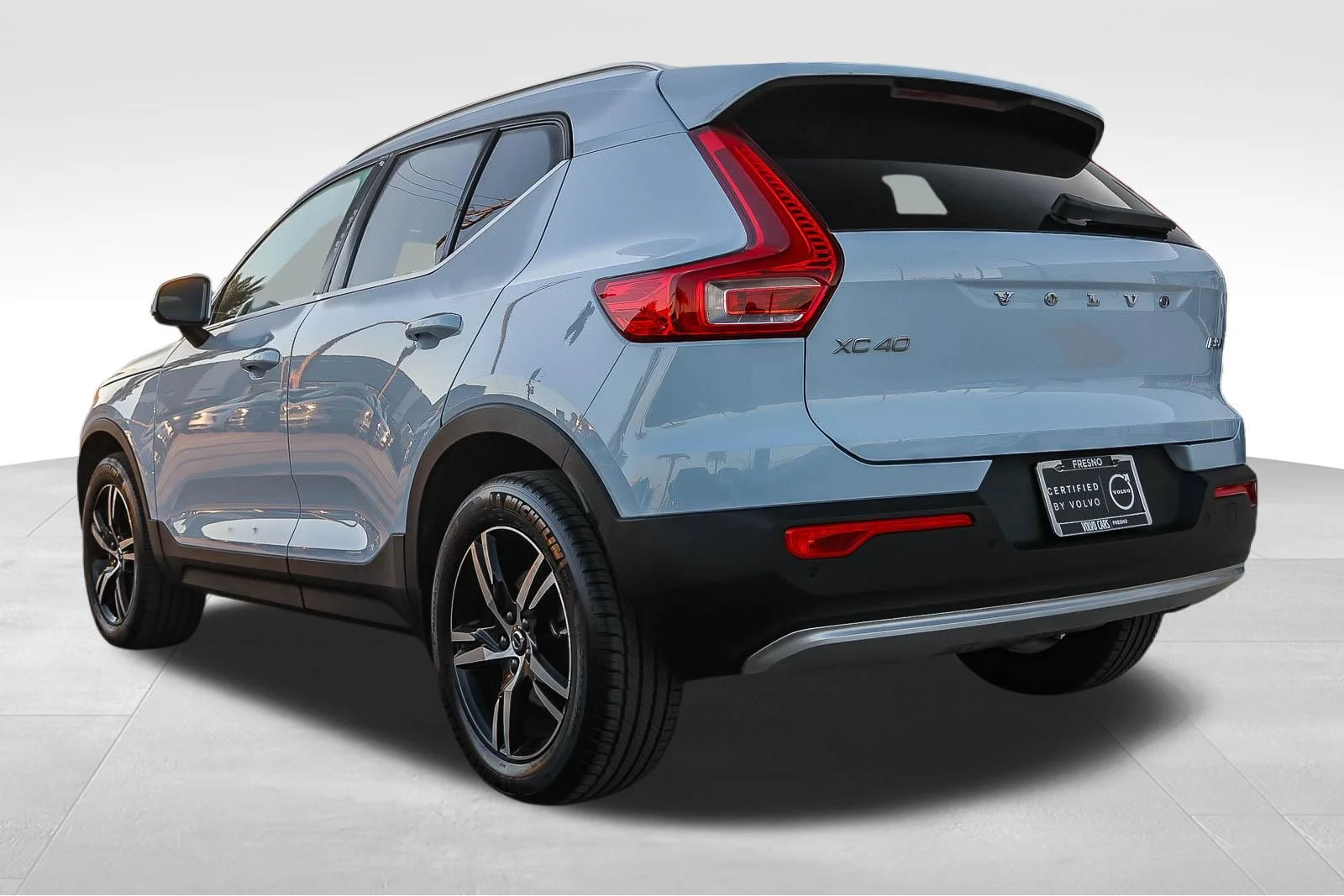 2025 Volvo XC40 Core - Photo 8