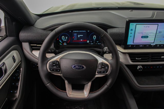 New 2027 Agate Black Metallic Ford Active image 18