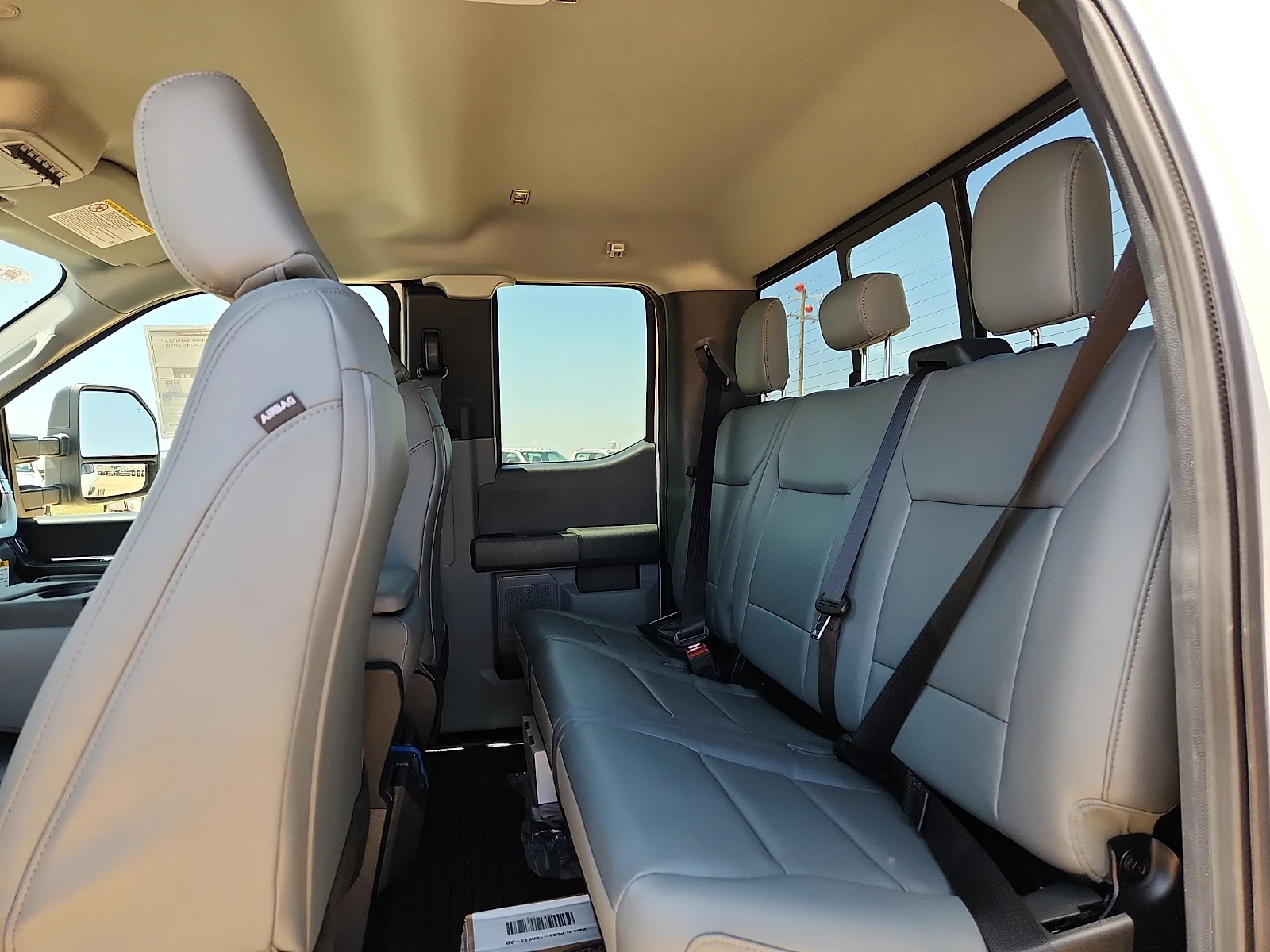 New 2026 Oxford White Ford F-350® XL image 18