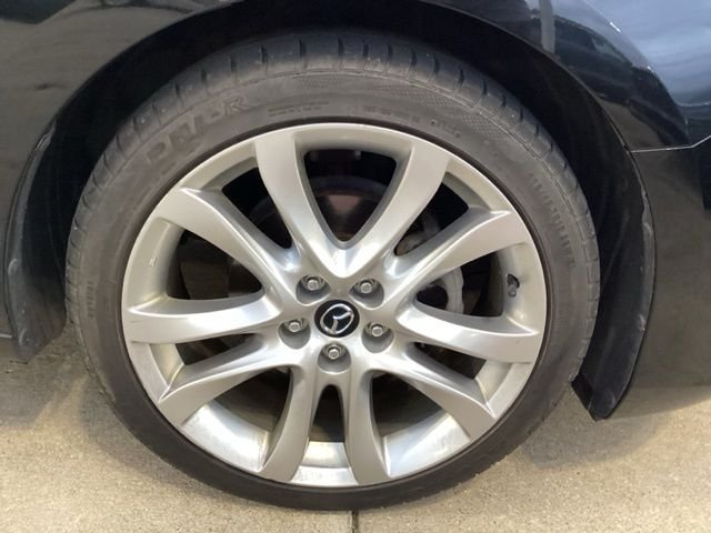 Used 2017  Mazda Touring image 7