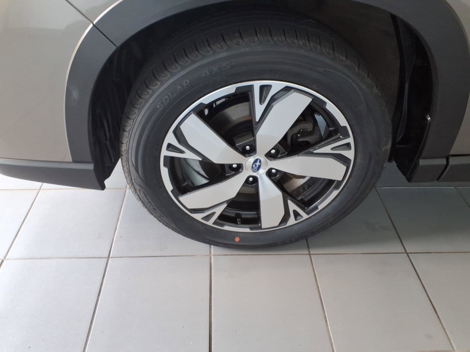 2020 Subaru Forester Touring - Photo 9