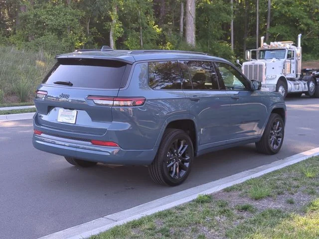 New 2026 Steel Blue Exterior Paint Jeep Limited Reserve image 5
