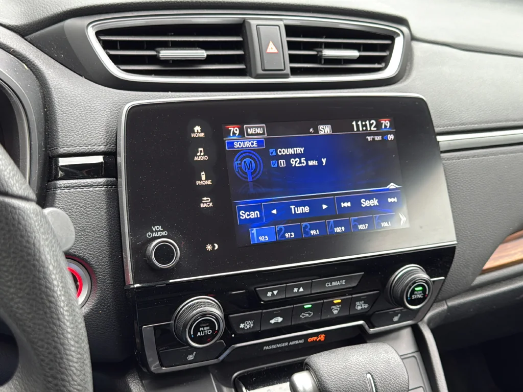Used 2018  Honda EX image 14