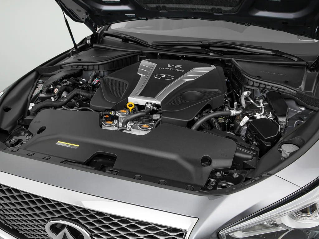 Used 2017 Gray INFINITI Sport image 19